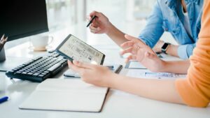 Read more about the article The Similarities Between Maya and Houdini